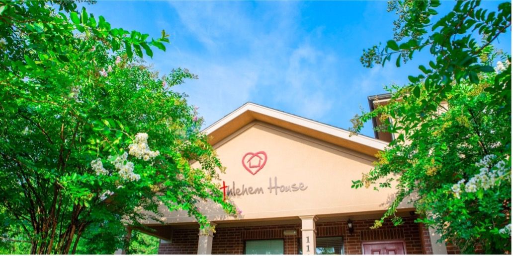 The Ryan Foundation Supports Women’s Education with Donation to Bethlehem House